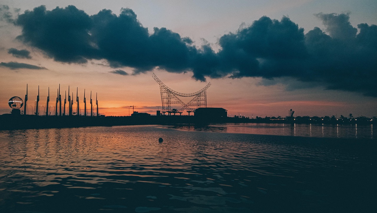 5 Tempat Berlibur di Medan Paling Hits Selain Danau Toba